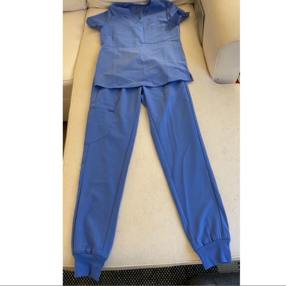 Figs Other - NWT Figs scrub set